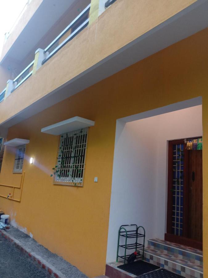Thendral Homestay Пондичерри Экстерьер фото